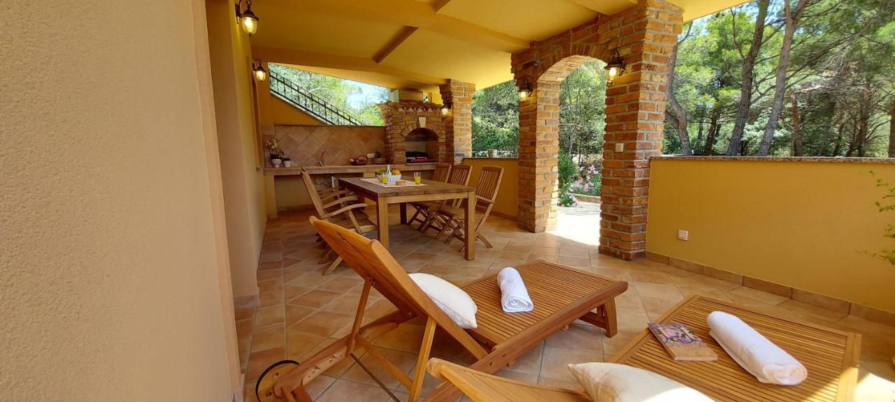 Kandarola Resort Kampor Exterior foto