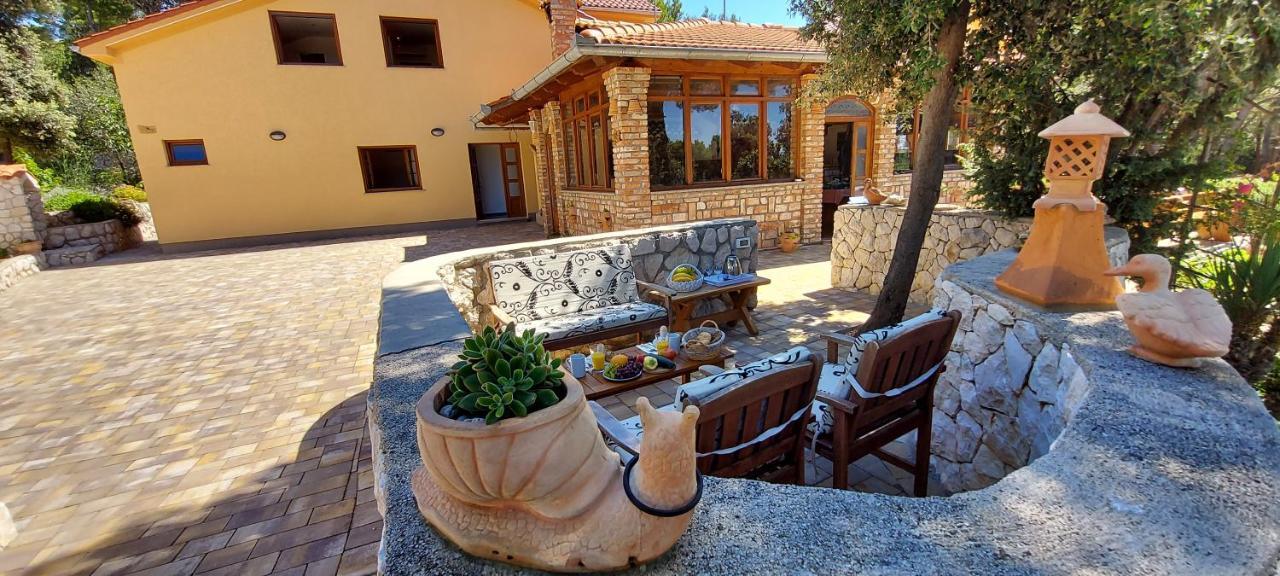 Kandarola Resort Kampor Exterior foto
